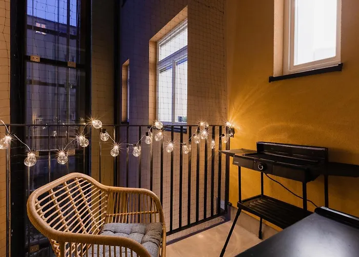 Boho Raj V Centru / /gril/ /balkon Lägenhet